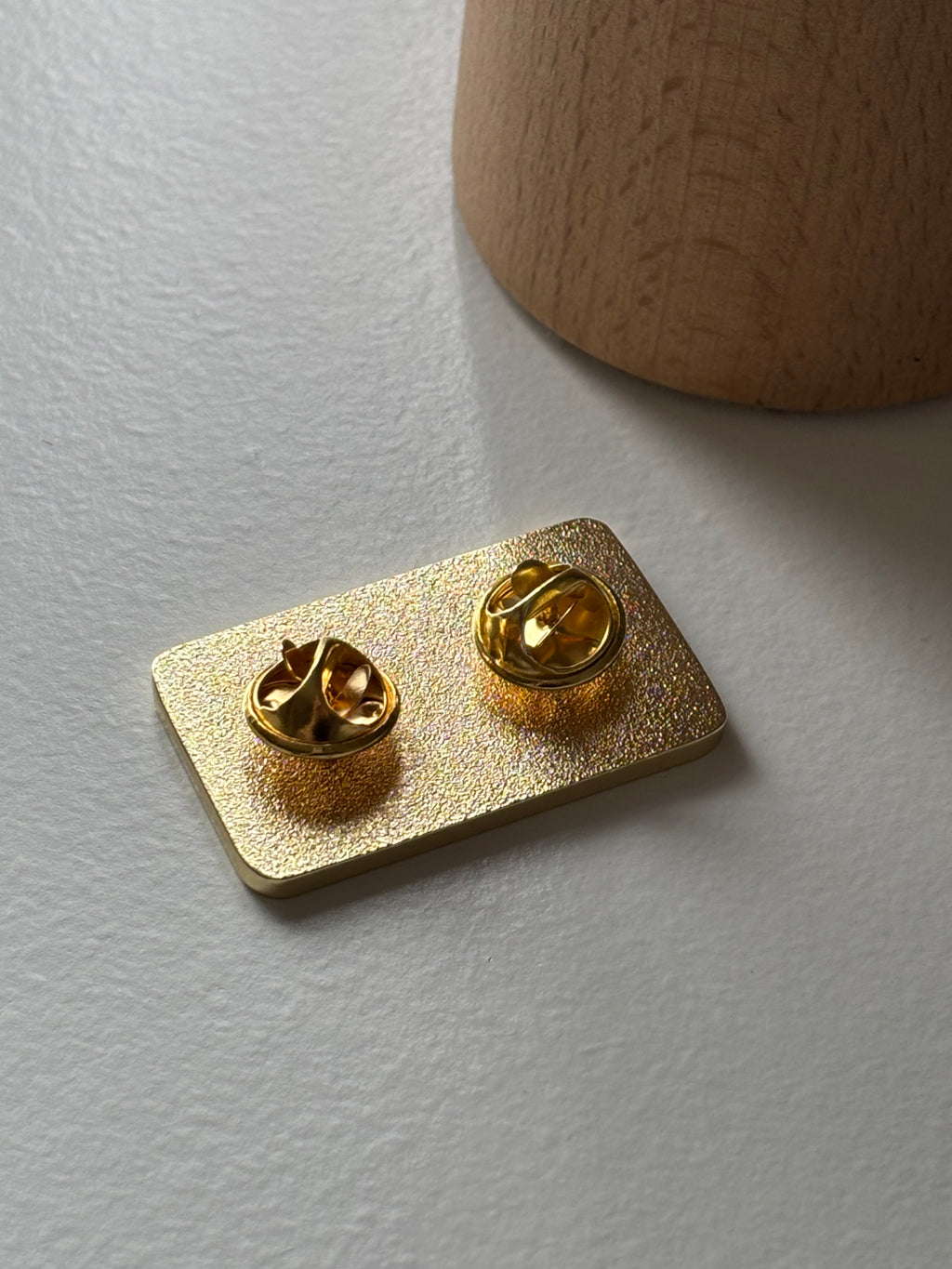 Maktabah Nisaaiyyah Enamel Pin